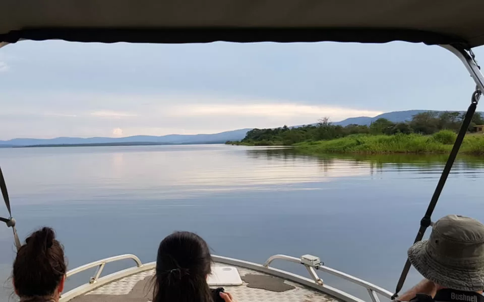 Akagera-National-Park-boat-excursion