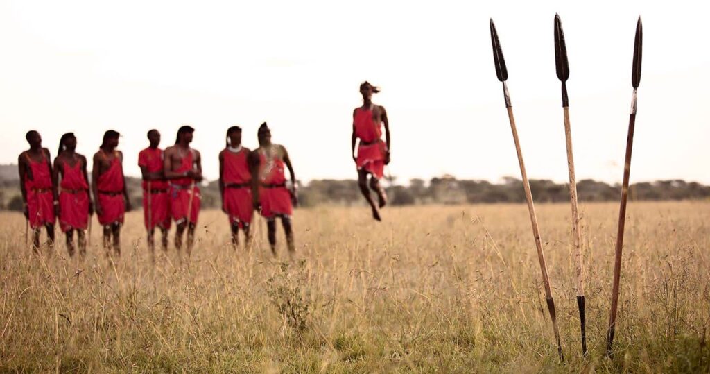 Serengeti-National-Park-Maasai-Warriors-dancing-Tanzania